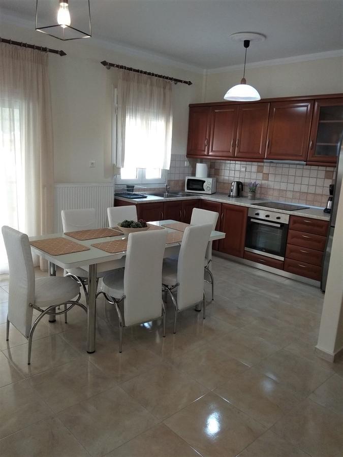 Sea Sight Apartment Nea Iraklitsa Exterior foto